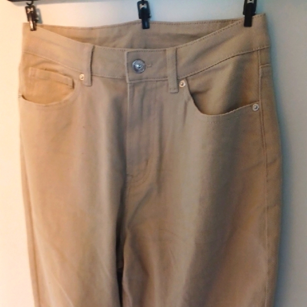 H&M Divided Tan Straight Leg Jeans, Size 6 - Picture 2 of 8